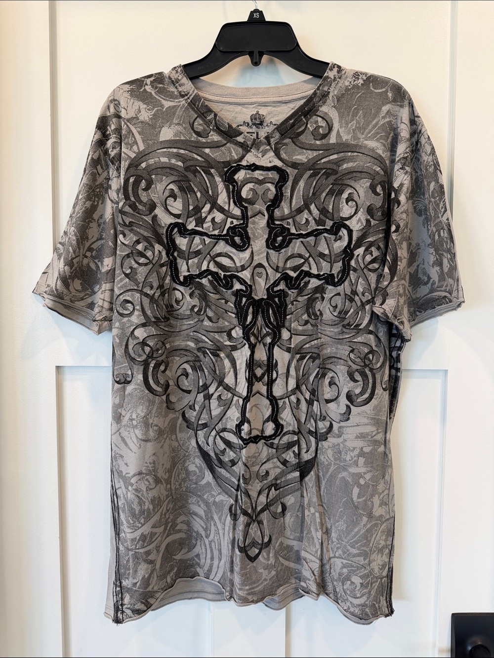 Helix Gray Short-Sleeve Graphic Tee with Black Cross Motif